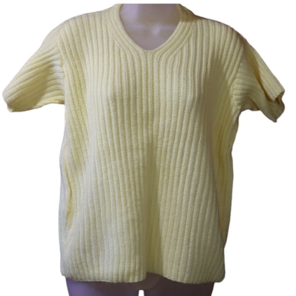 Vintage Pale Yellow Knit Vneck Short Sleeve Ribbed Sweater Large Soft Retro